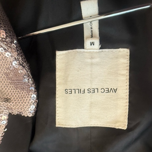 Avec Les Filles (Anthropologie) M EUC sequin Shimmering Silver/pink Blazer - Picture 12 of 14